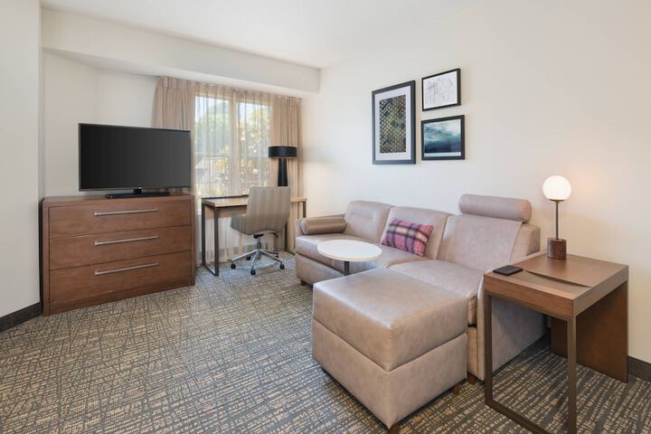 Room 15 of 29