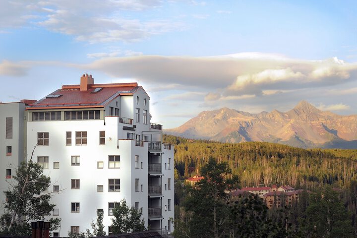 The Peaks Resort and Spa