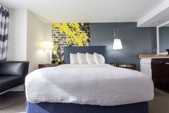 Room 42 of 69