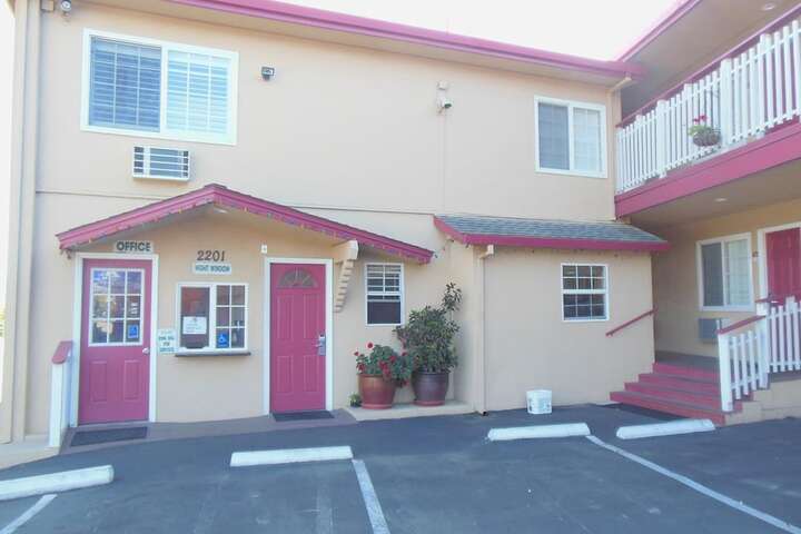 Hotel 4 of 48