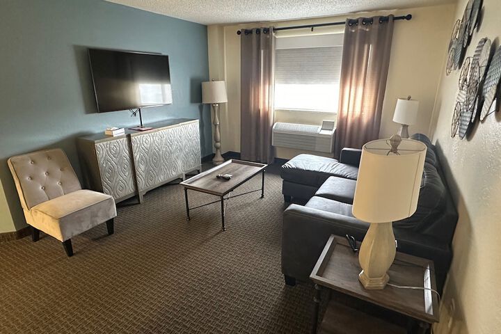 Room 22 of 64