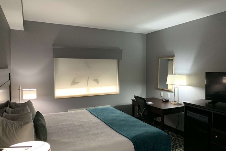 Room 19 of 27