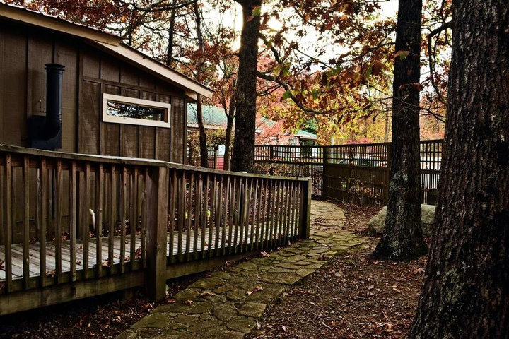 The Overlook Inn