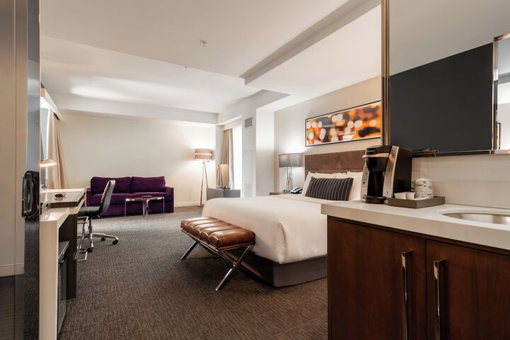 Room 13 of 67