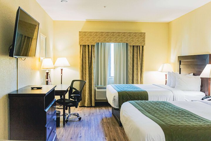 Room 18 of 24