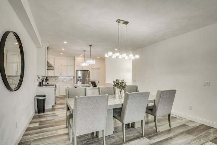 Walk to Mississippi River: Grafton Townhome!