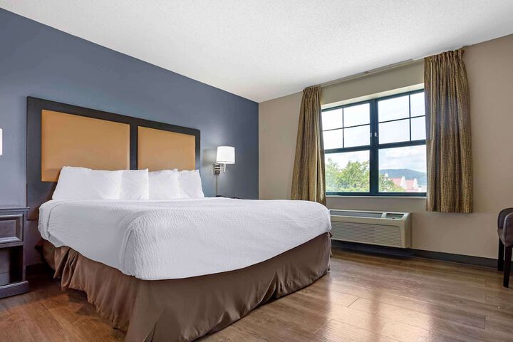 Room 20 of 36