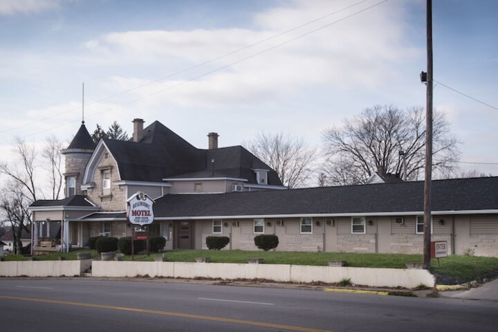 Rosemount Motel