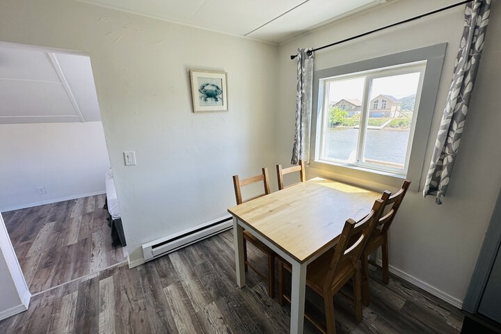 Raines Resort Cabins & RV