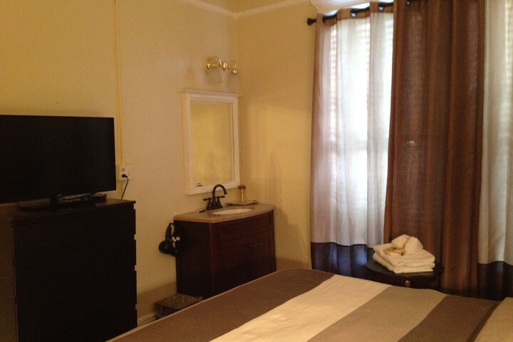 Room 16 of 54