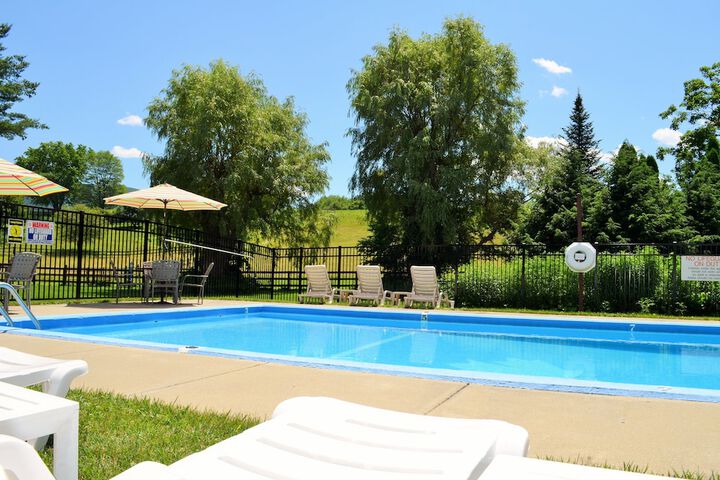 Pool 18 of 111