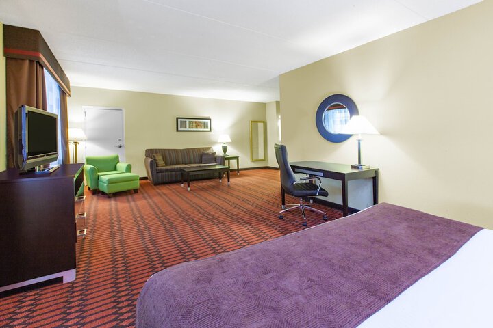 Room 19 of 42