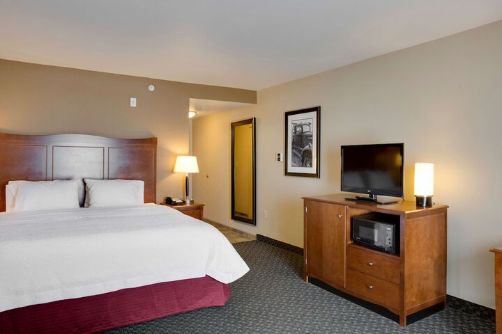 Room 20 of 33