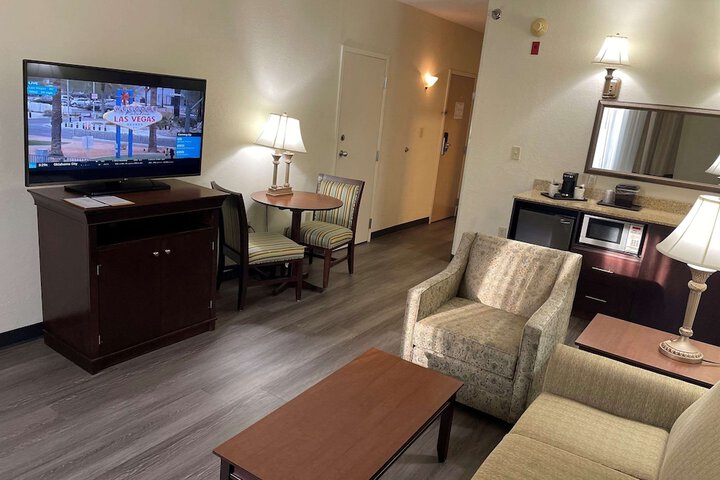 Room 114 of 141