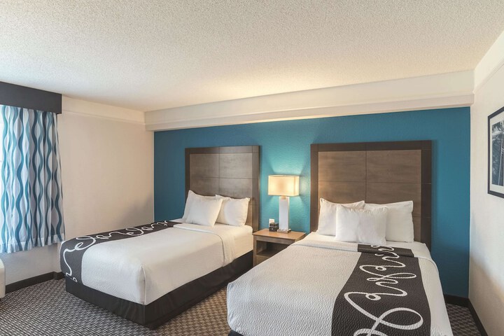Room 34 of 44