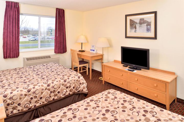 Room 15 of 34