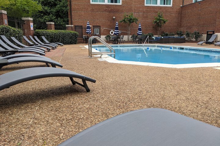 Pool 6 of 34