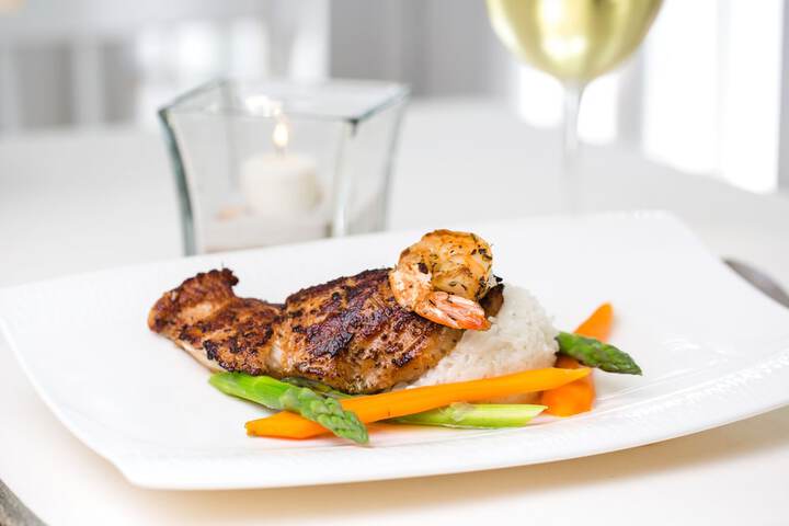 Dining 53 of 73