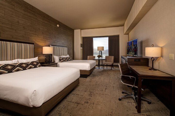 Room 14 of 24