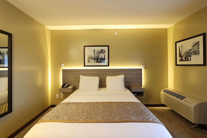 Room 49 of 67
