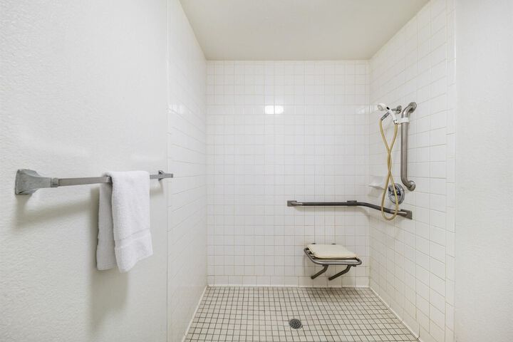 Motel 6 Greenville TX