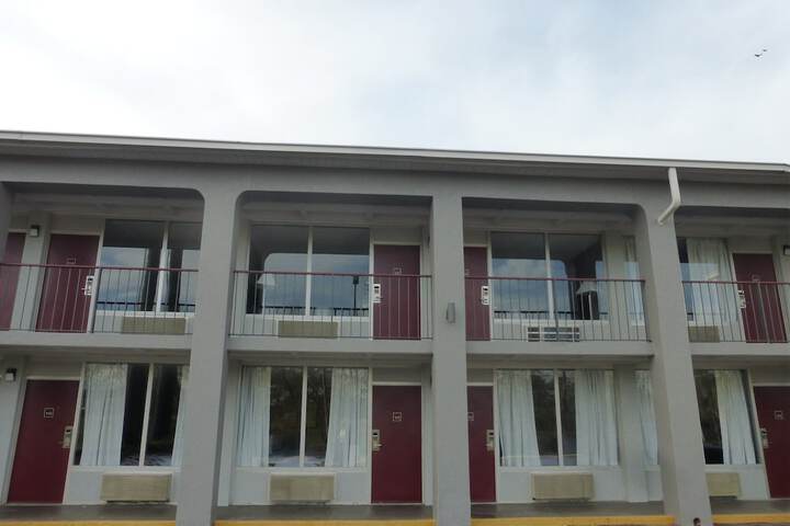 Hotel 4 of 24