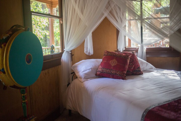 Room 21 of 72