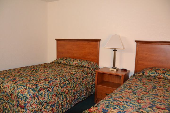 Room 19 of 28