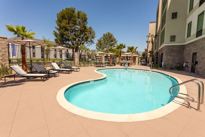 Pool 8 of 61