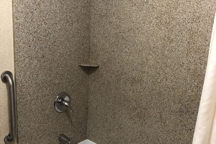 Room 28 of 41