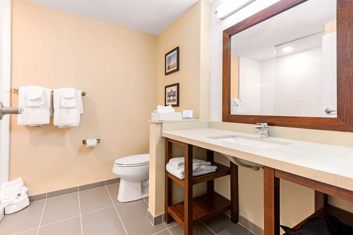 Room 14 of 25
