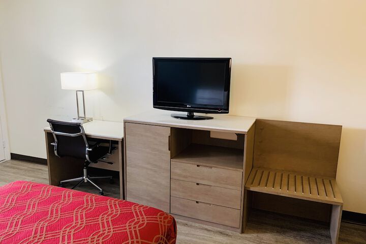 Room 13 of 29