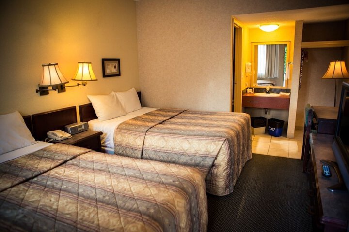 Room 12 of 20