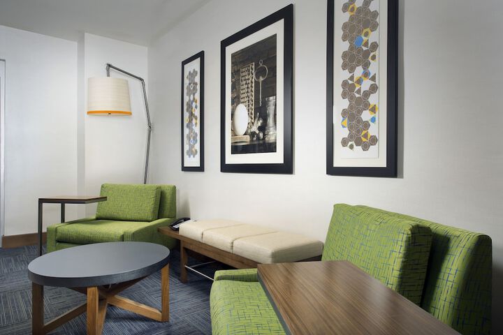 Hotel Interior 9 of 31