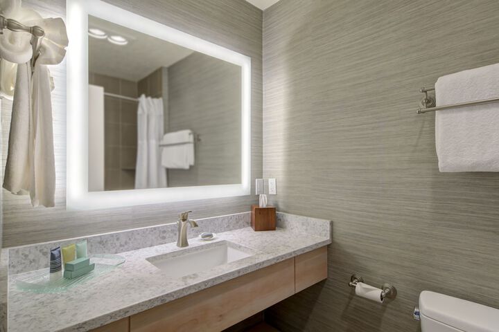 Hallmark Resort - Cannon Beach