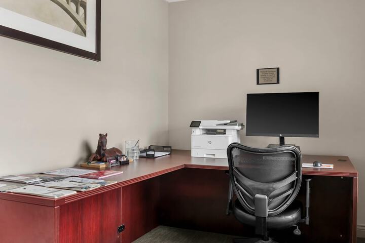 Country Inn & Suites by Radisson Georgetown, KY