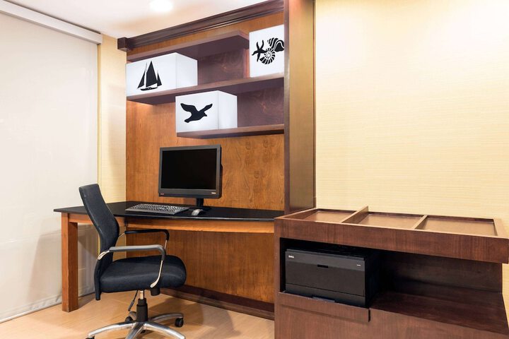 Business Center 24 of 24