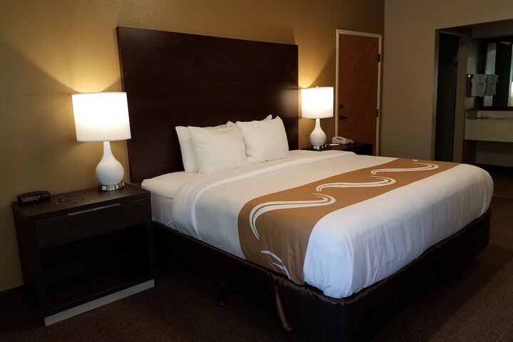 Room 44 of 72