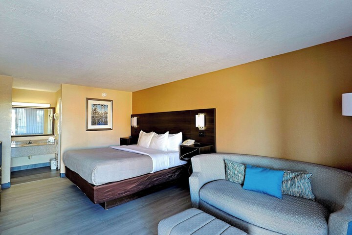 Quality Inn Kennedy Space Center