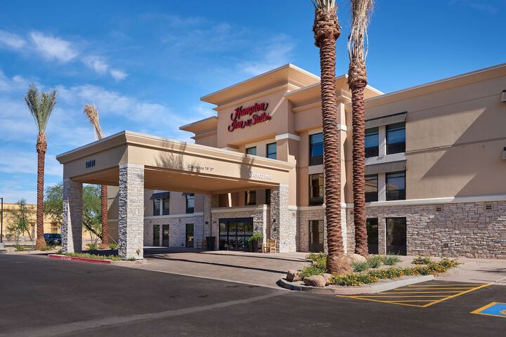 Hotel 4 of 52