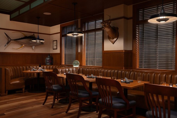 Dining 95 of 146