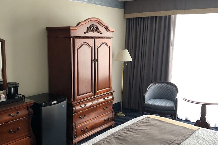 Room 11 of 53