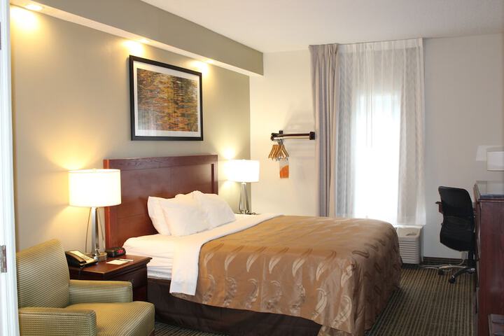 Room 32 of 58