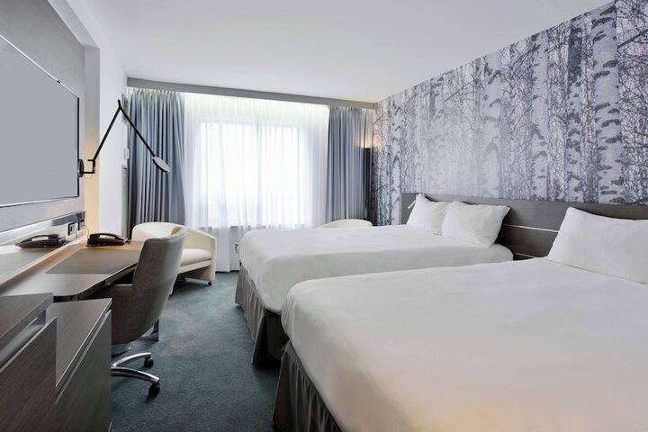 DoubleTree by Hilton Ottawa Downtown