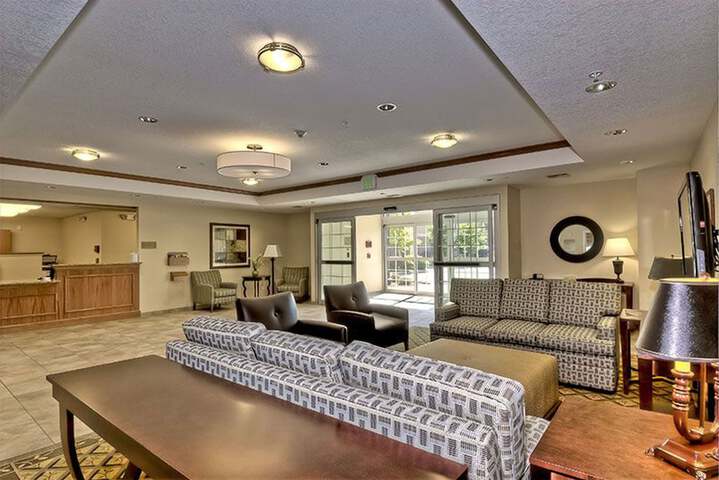 Candlewood Suites Burlington South by IHG