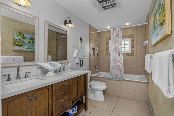 Latitude 26 Waterfront Boutique Resort - Bonita Springs