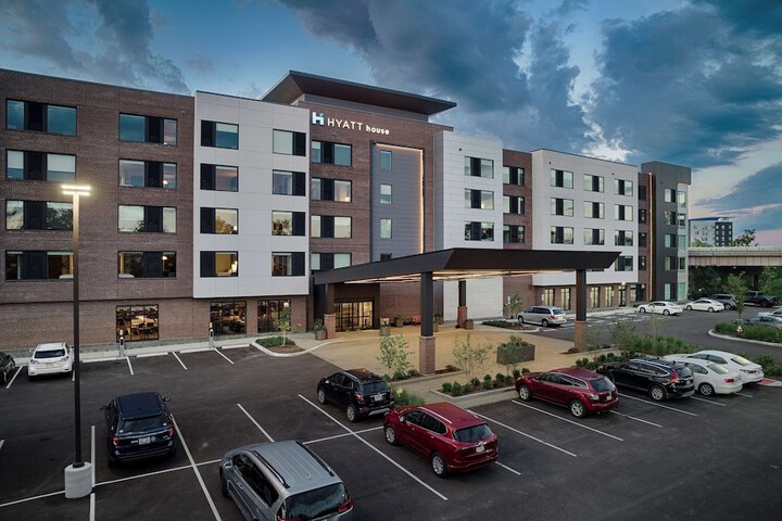 Hotel 3 of 50