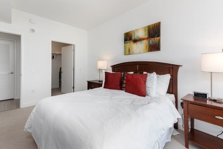 Global Luxury Suites at Reston Town Center