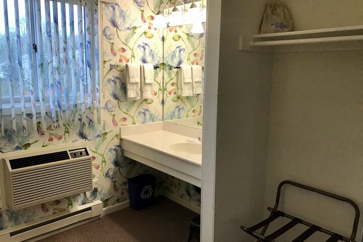 Room 18 of 67