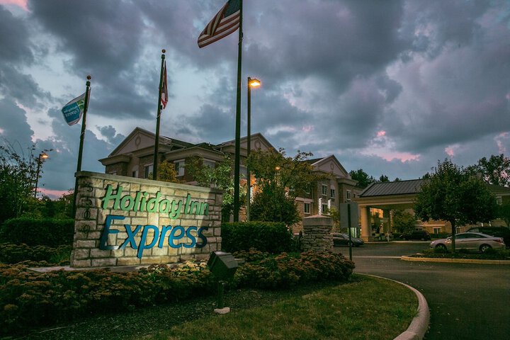 Holiday Inn Express Columbus-Dublin by IHG